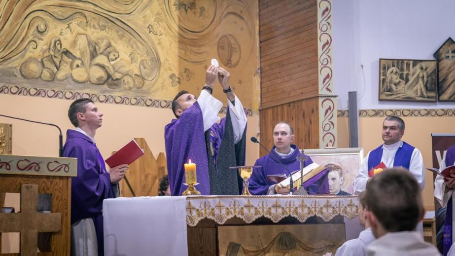 Miłość, skrucha i sens życia. Nocne Czuwanie Młodych o Dawidzie